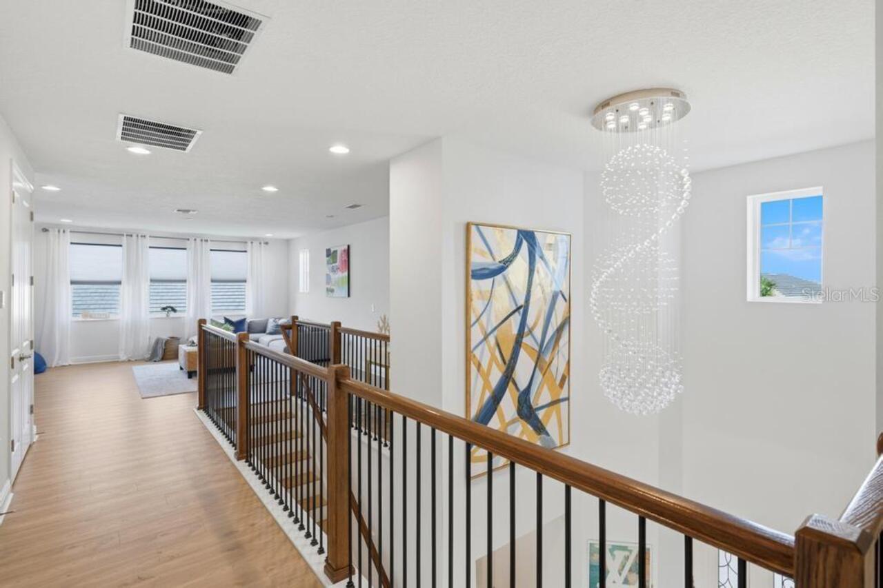 Listing Photo 11