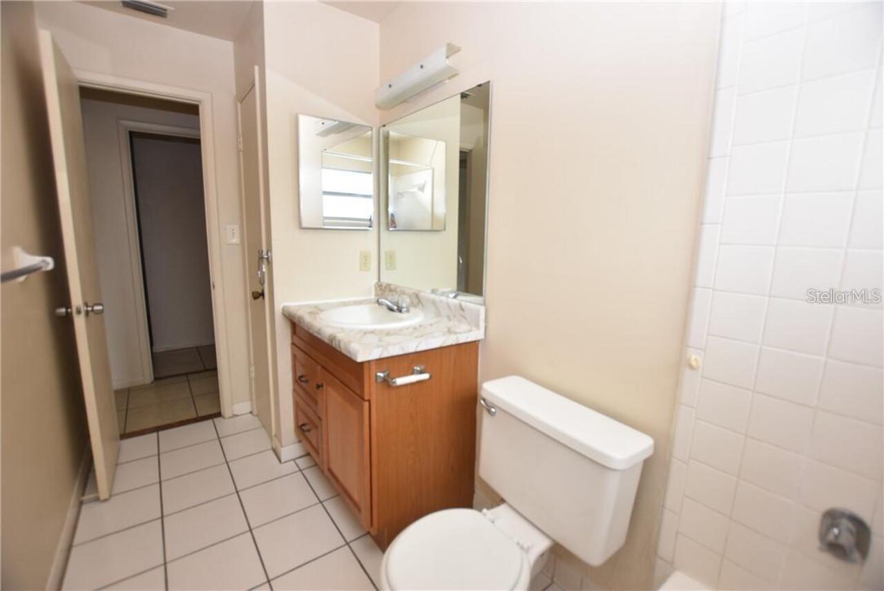 Listing Photo 9