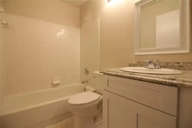 Listing Photo 15