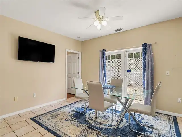 Listing Photo 7