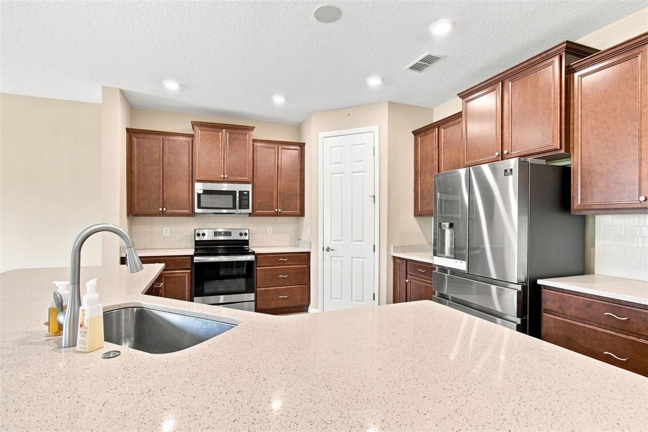 Listing Photo 15