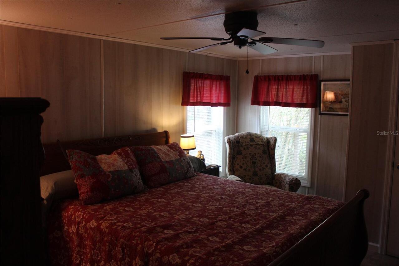 Listing Photo 18