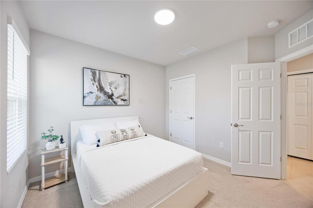 Listing Photo 19