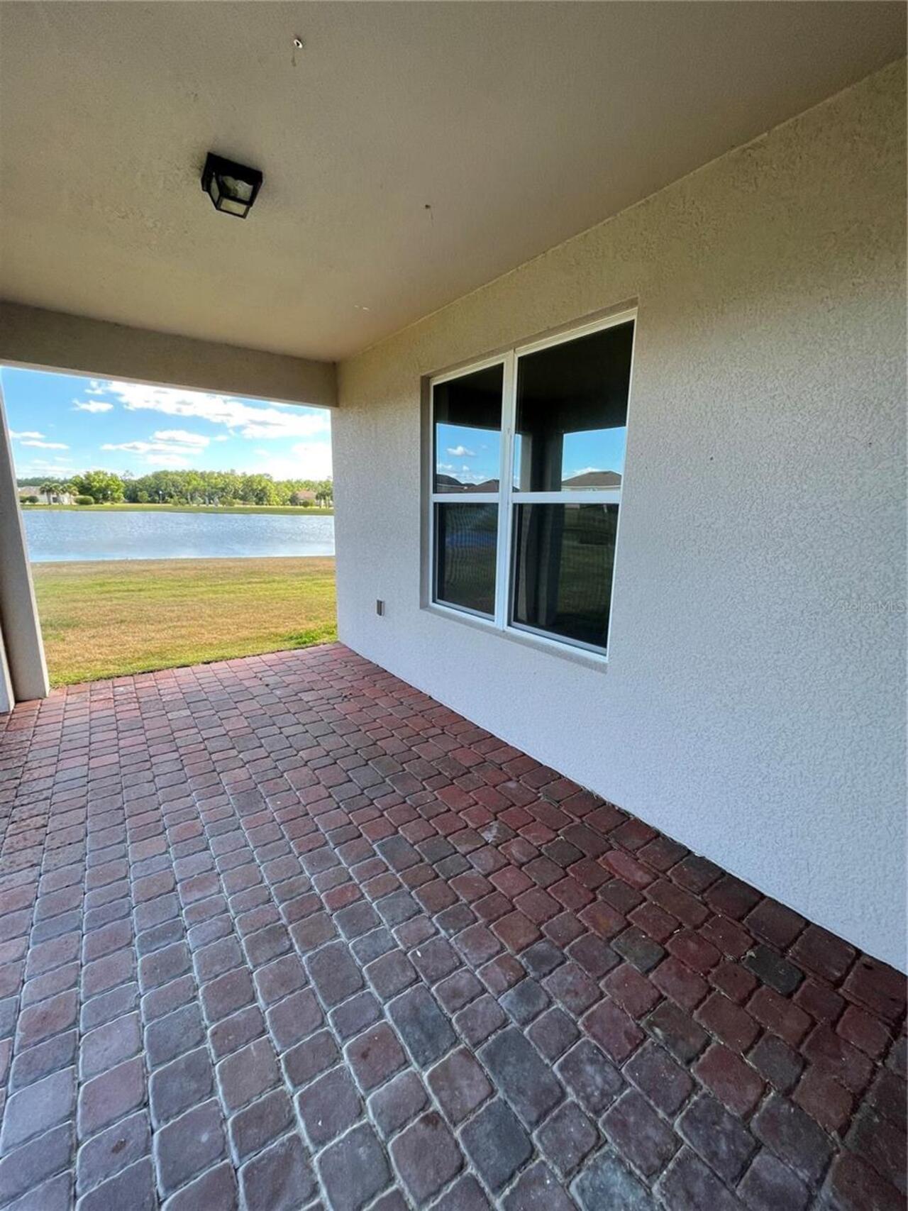 Listing Photo 15