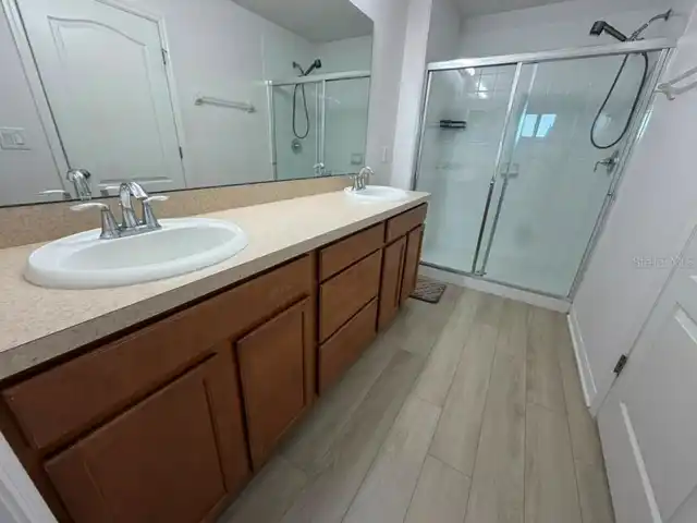 Listing Photo 36