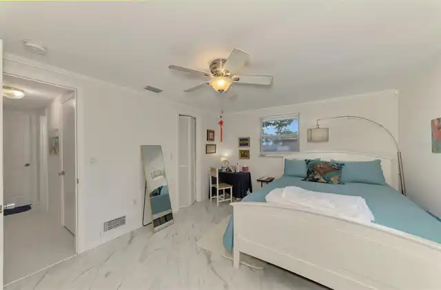Listing Photo 25