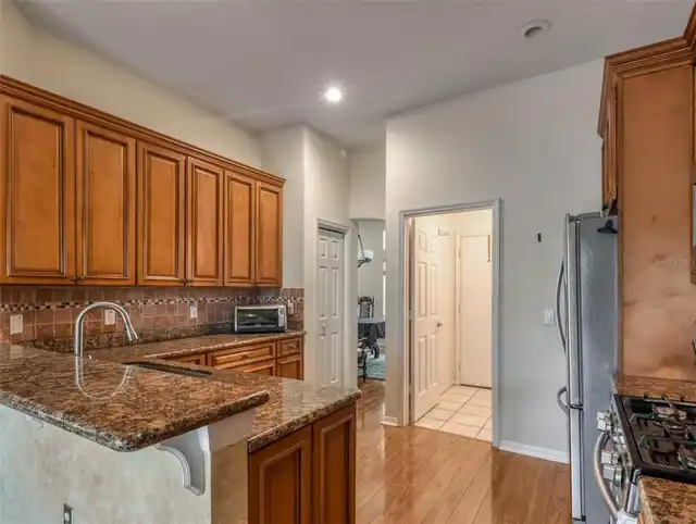 Listing Photo 18