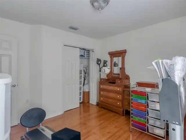 Listing Photo 33