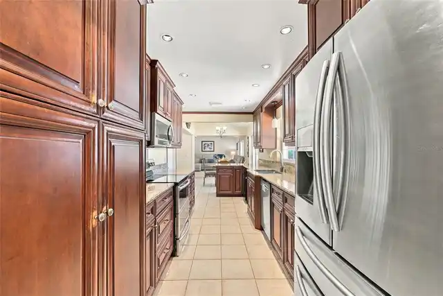 Listing Photo 25