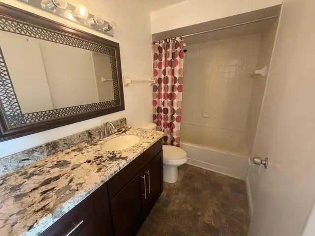 Listing Photo 19