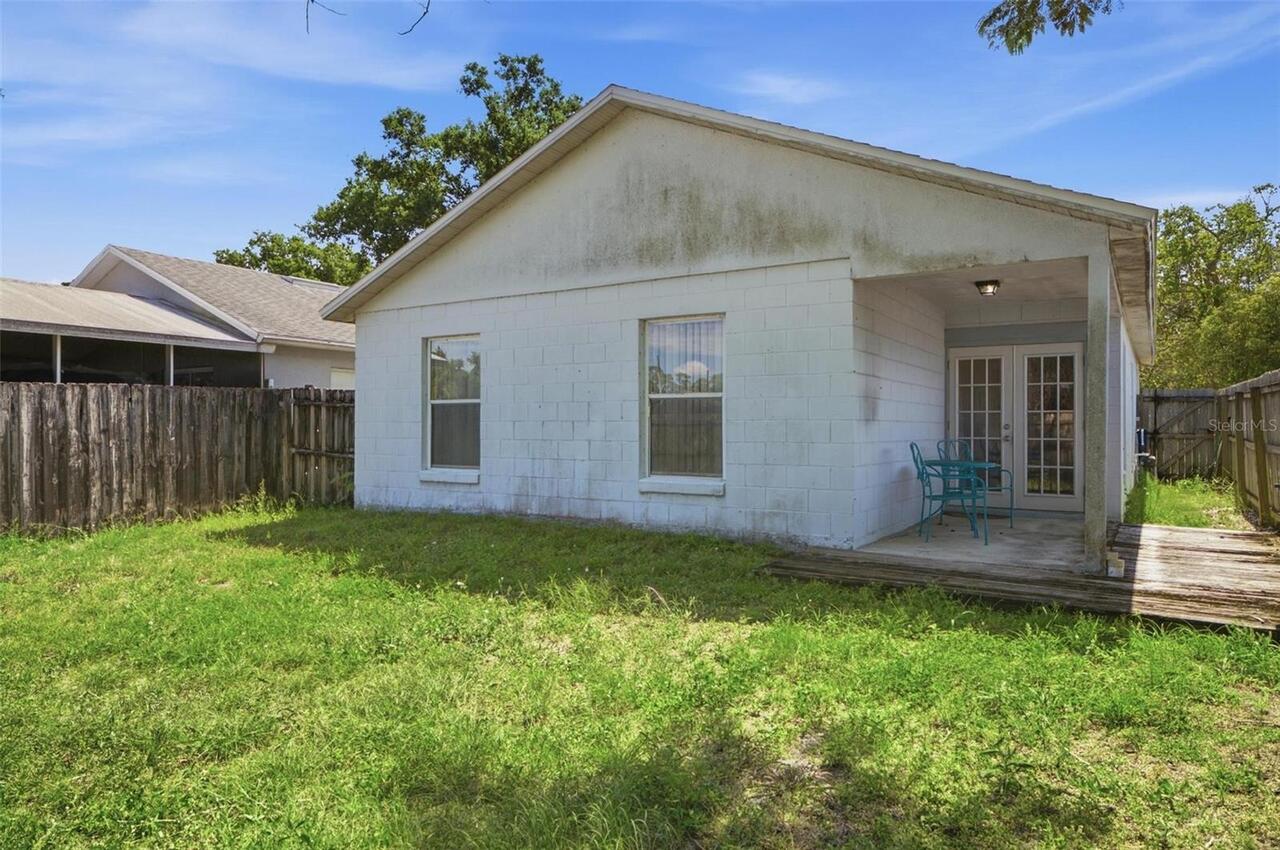 Listing Photo 8