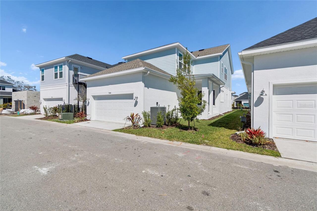 Listing Photo 42