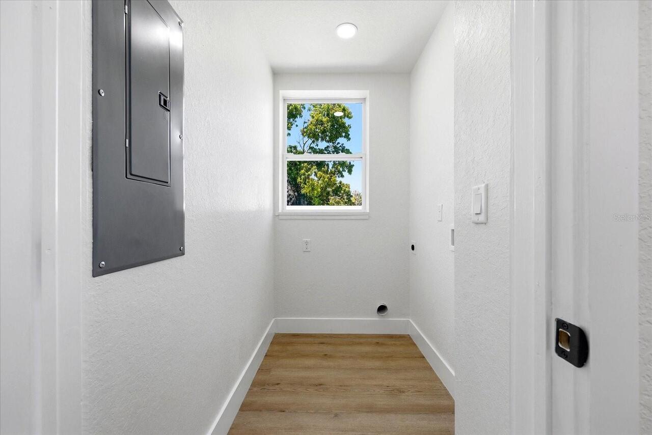 Listing Photo 33