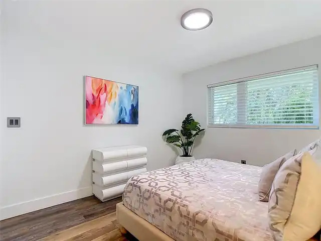 Listing Photo 22