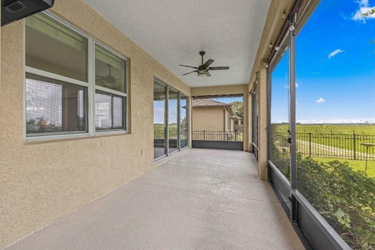 Listing Photo 11