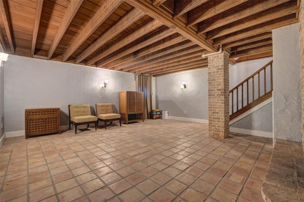 Listing Photo 14