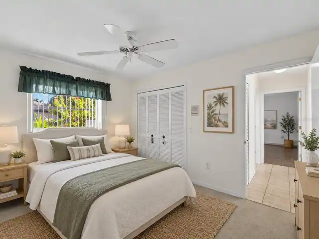 Listing Photo 10
