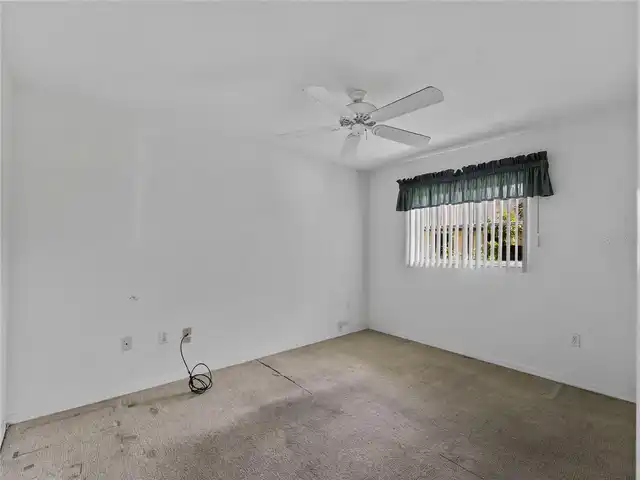 Listing Photo 28
