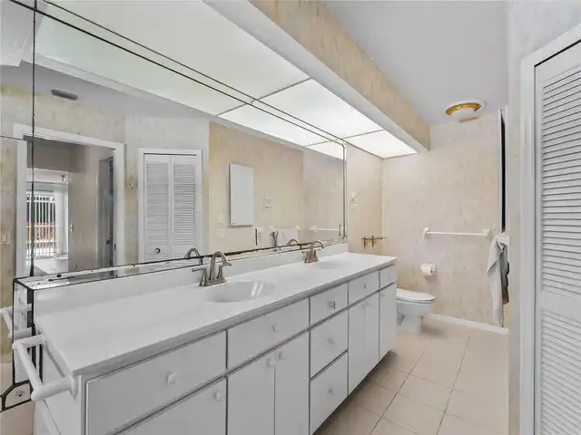 Listing Photo 42