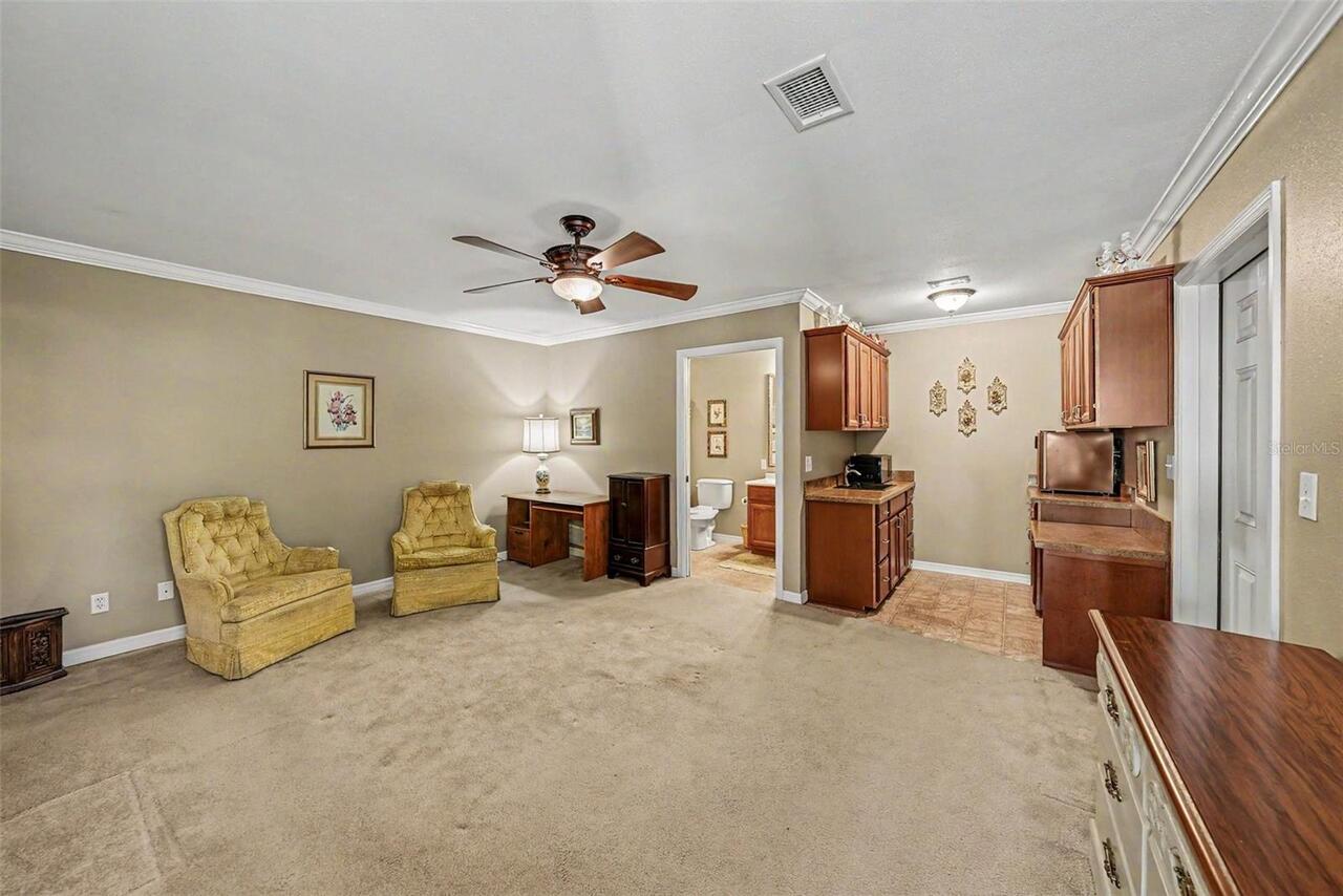 Listing Photo 13