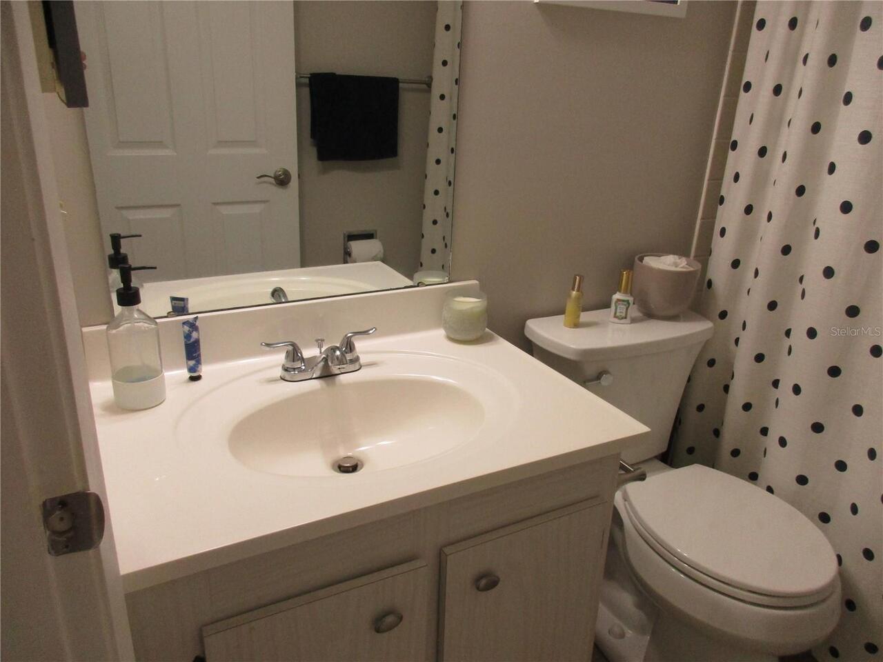 Listing Photo 8