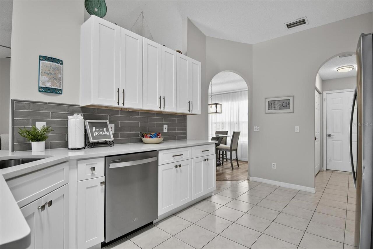 Listing Photo 14