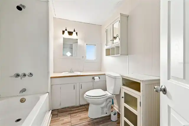 Listing Photo 17