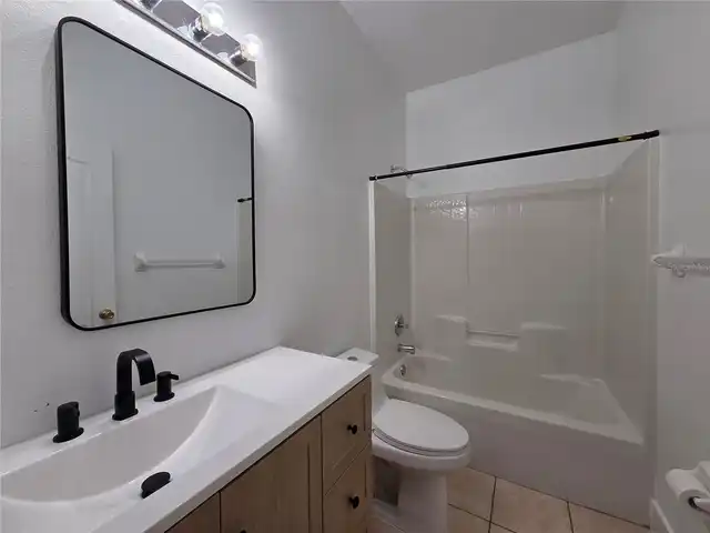 Listing Photo 22