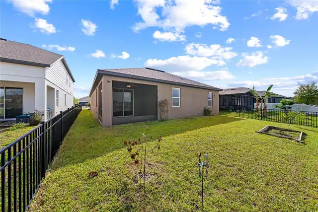 Listing Photo 26