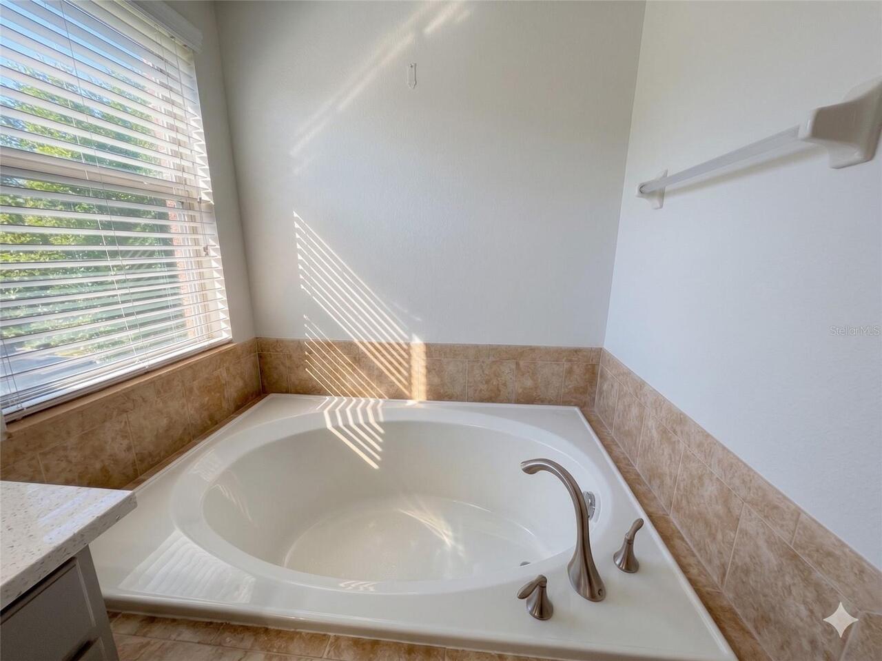 Listing Photo 24
