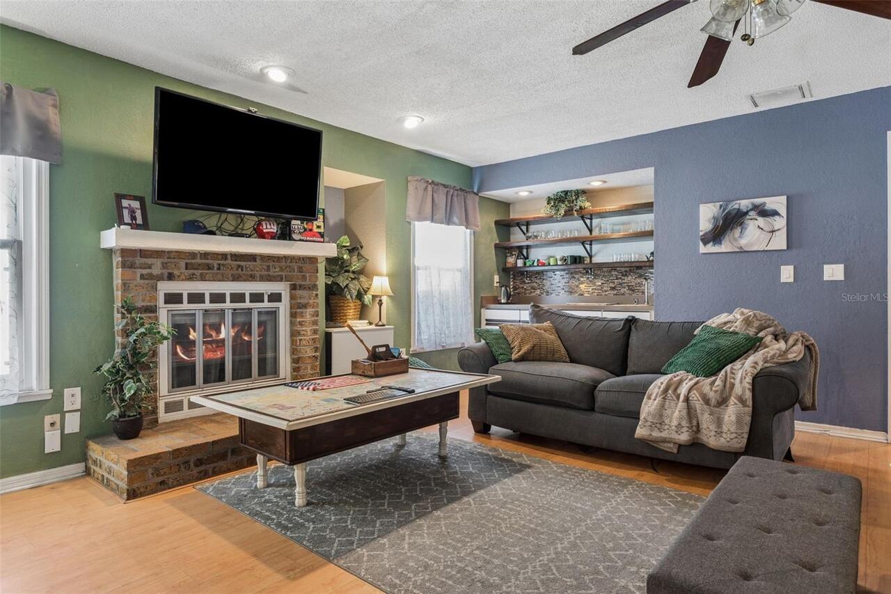 Listing Photo 7