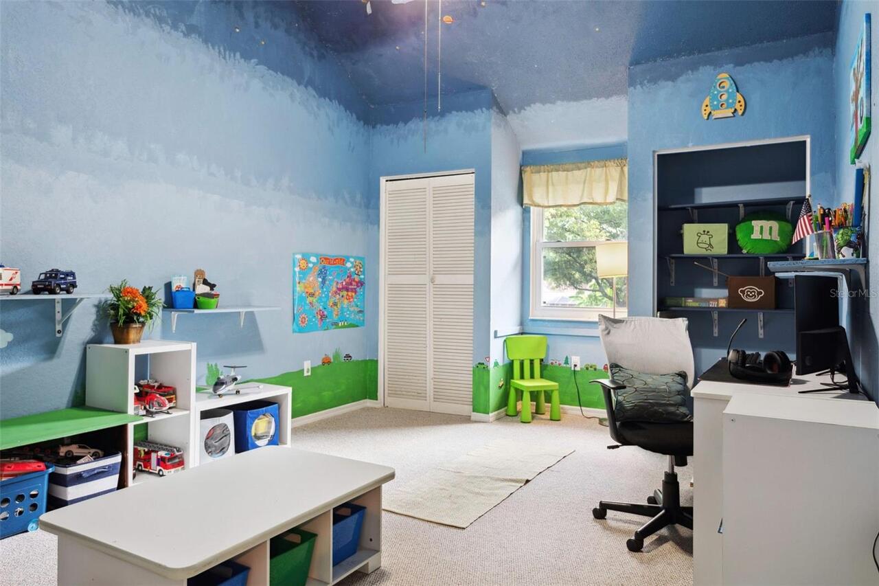 Listing Photo 16