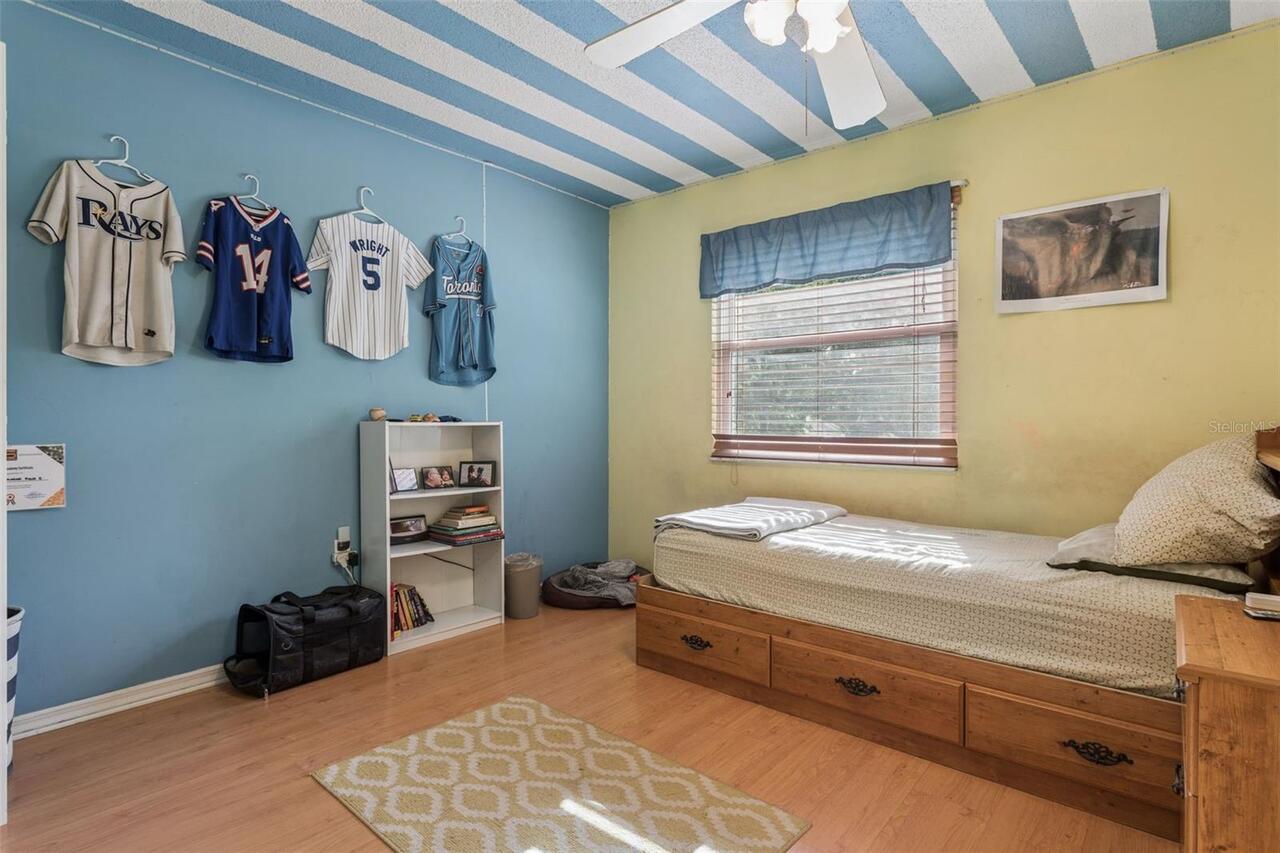 Listing Photo 17