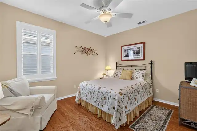 Listing Photo 33