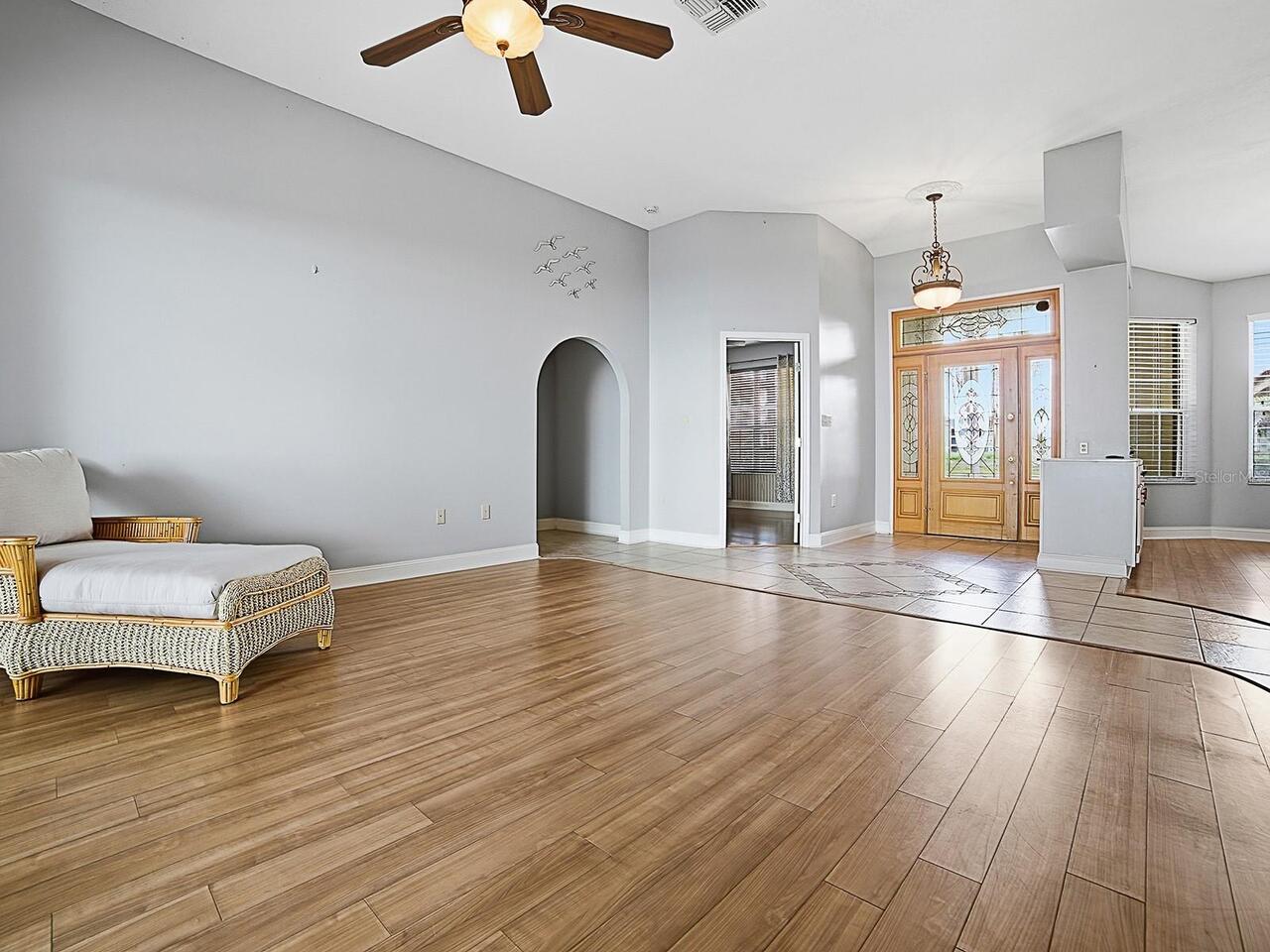 Listing Photo 17