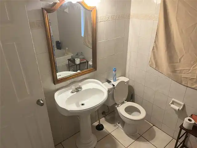 Listing Photo 10
