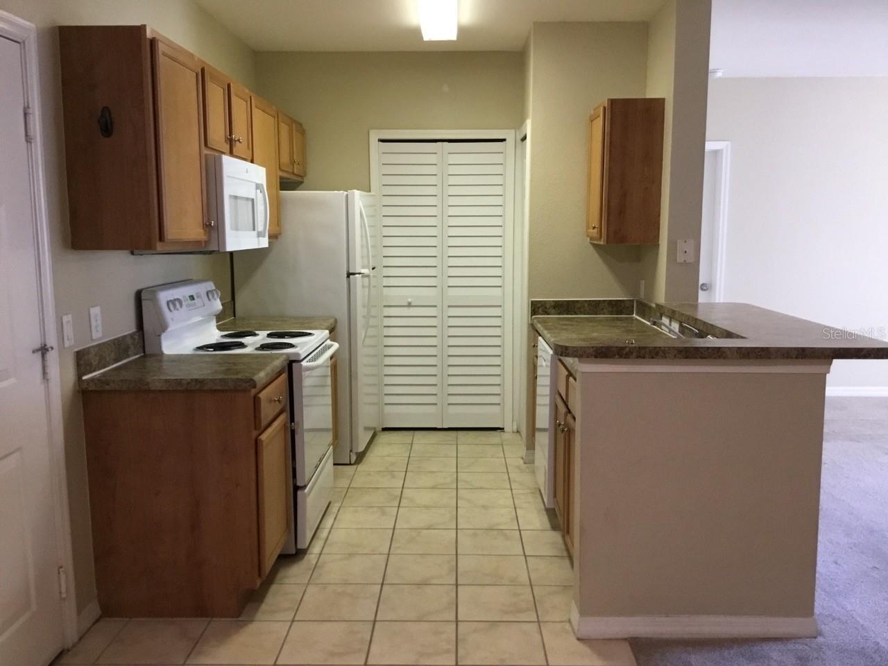 Listing Photo 8