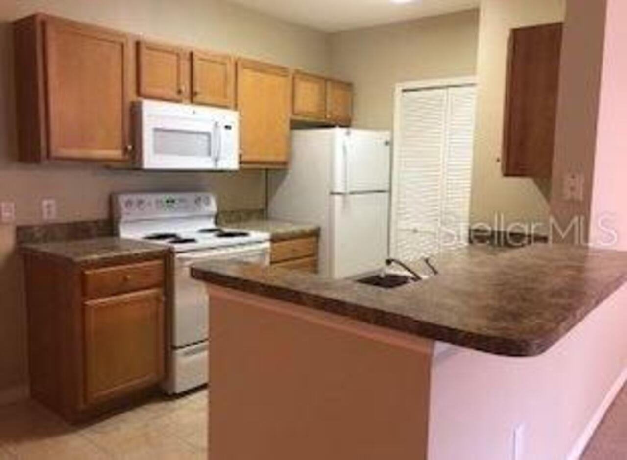 Listing Photo 9