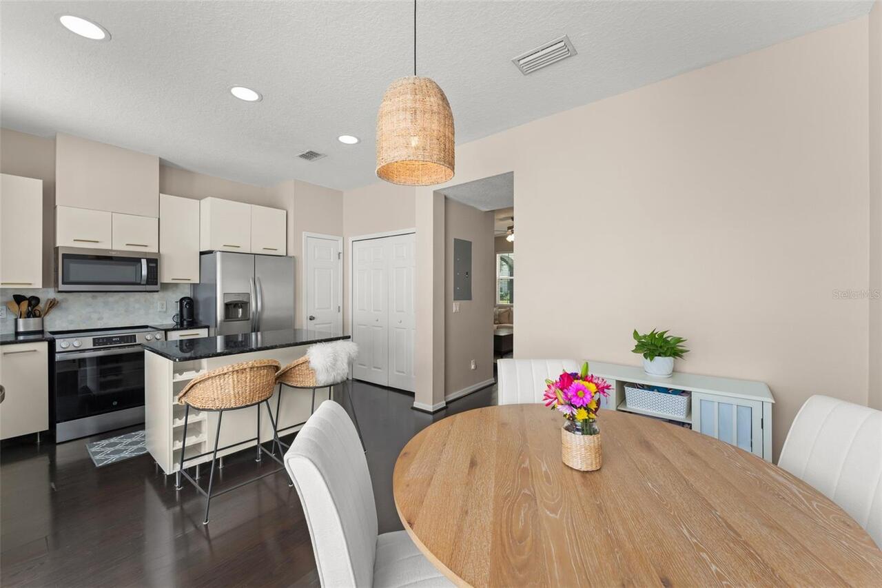 Listing Photo 17