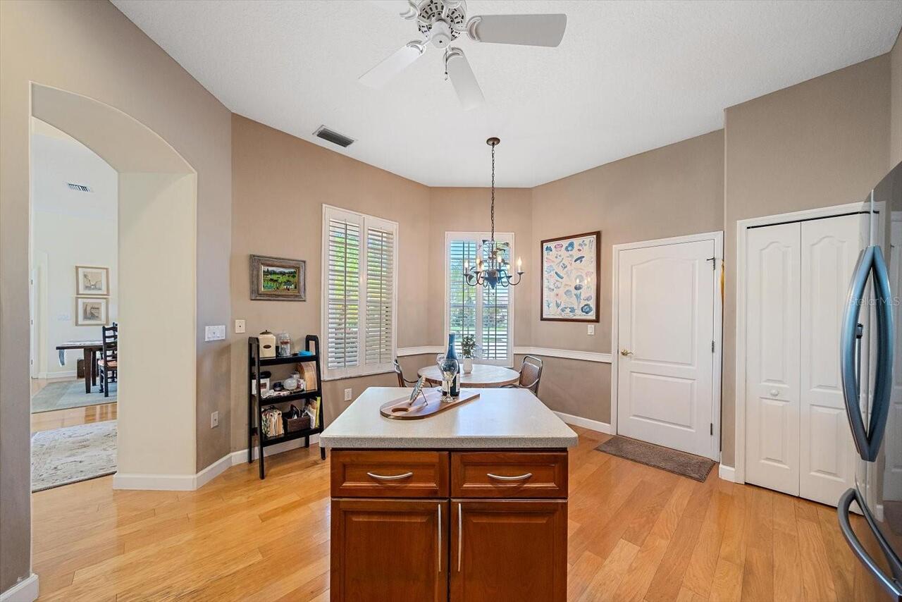 Listing Photo 19
