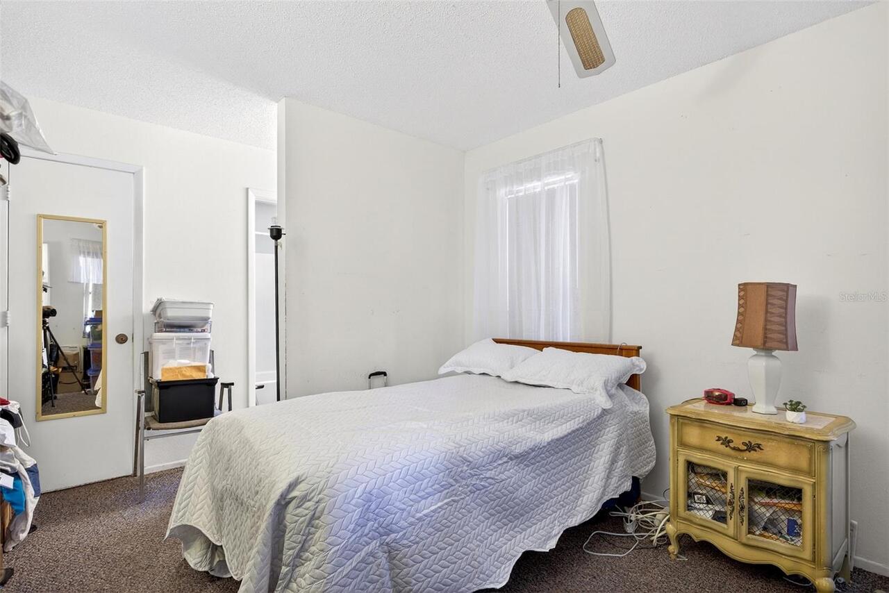 Listing Photo 14