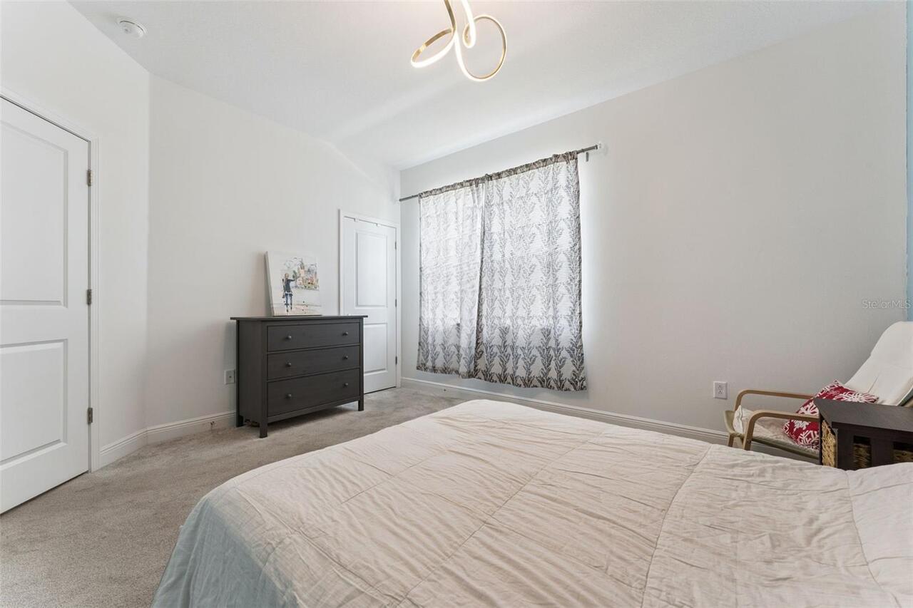 Listing Photo 28