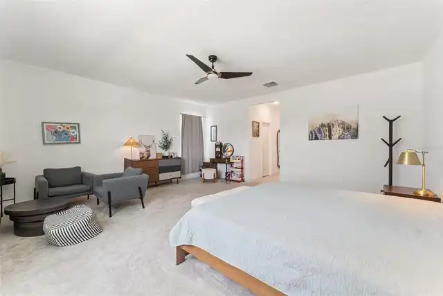 Listing Photo 19