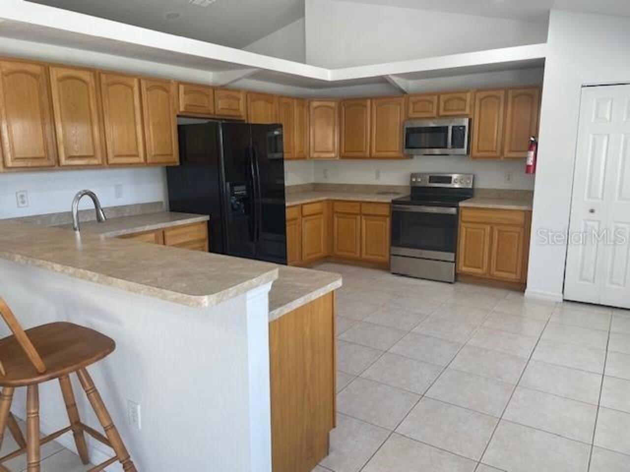 Listing Photo 9