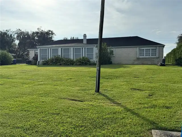 Listing Photo 10