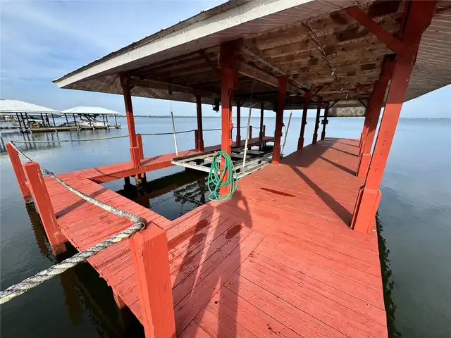 Listing Photo 15