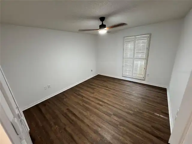 Listing Photo 28