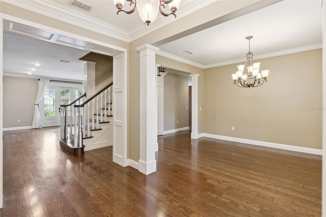 Listing Photo 8