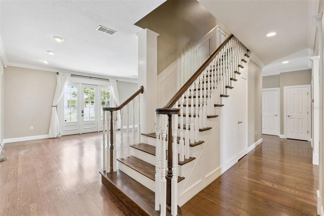 Listing Photo 11