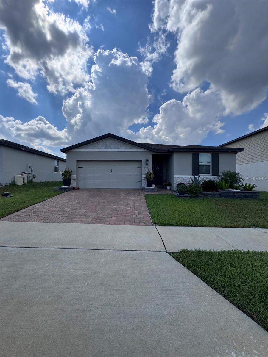 Davenport Real Estate